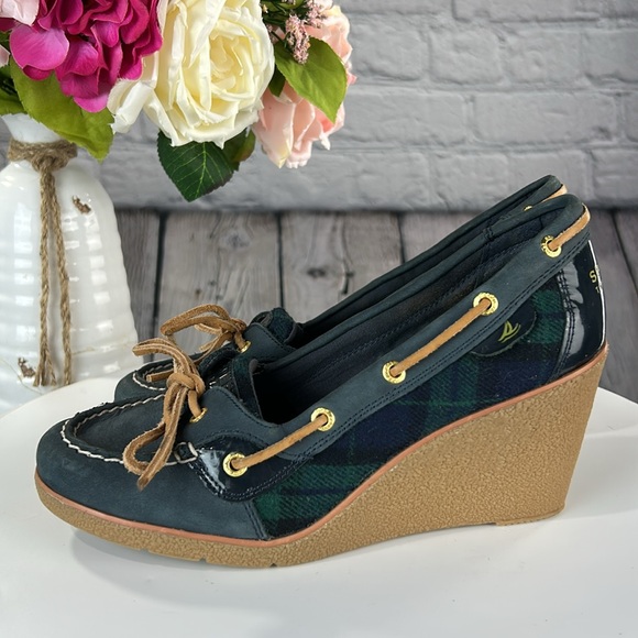 SPERRY GOLDFISH Navy & Green Slip On Leather Lace Wedges - Picture 3 of 17